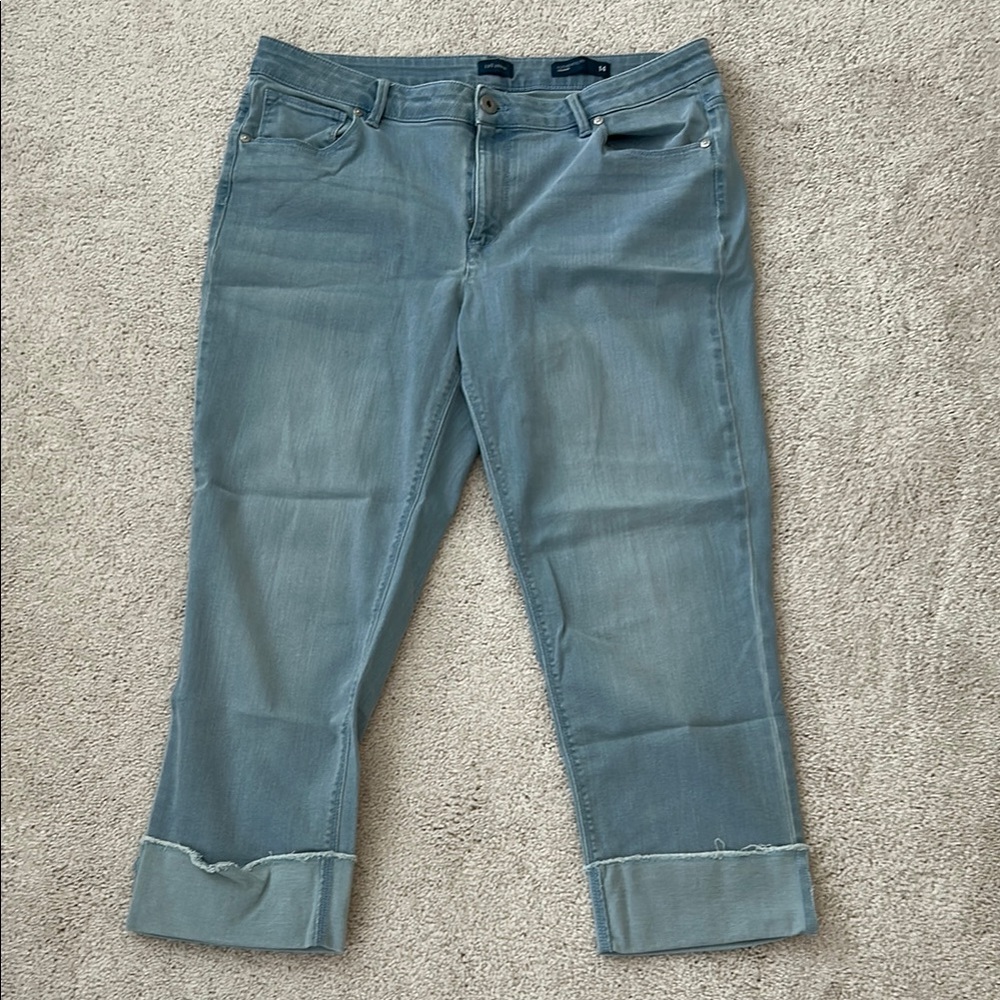 J. Jill Denim Authentic Fit cropped Jeans. Sz 14 light denim excellent condition